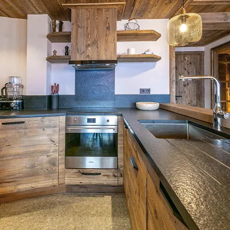 Luxueux Avec Piscine, Wifi Et Parking A - Fr-1-694-102 * Val-dʼIsère